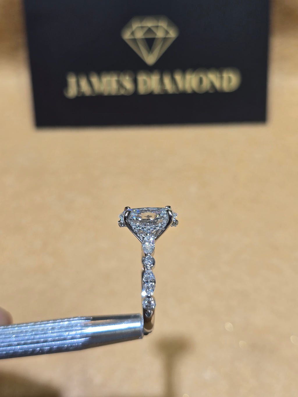 Oval Cut Diamond Ring | F Color | VS+ Clarity | IGI Certified | 14K Gold