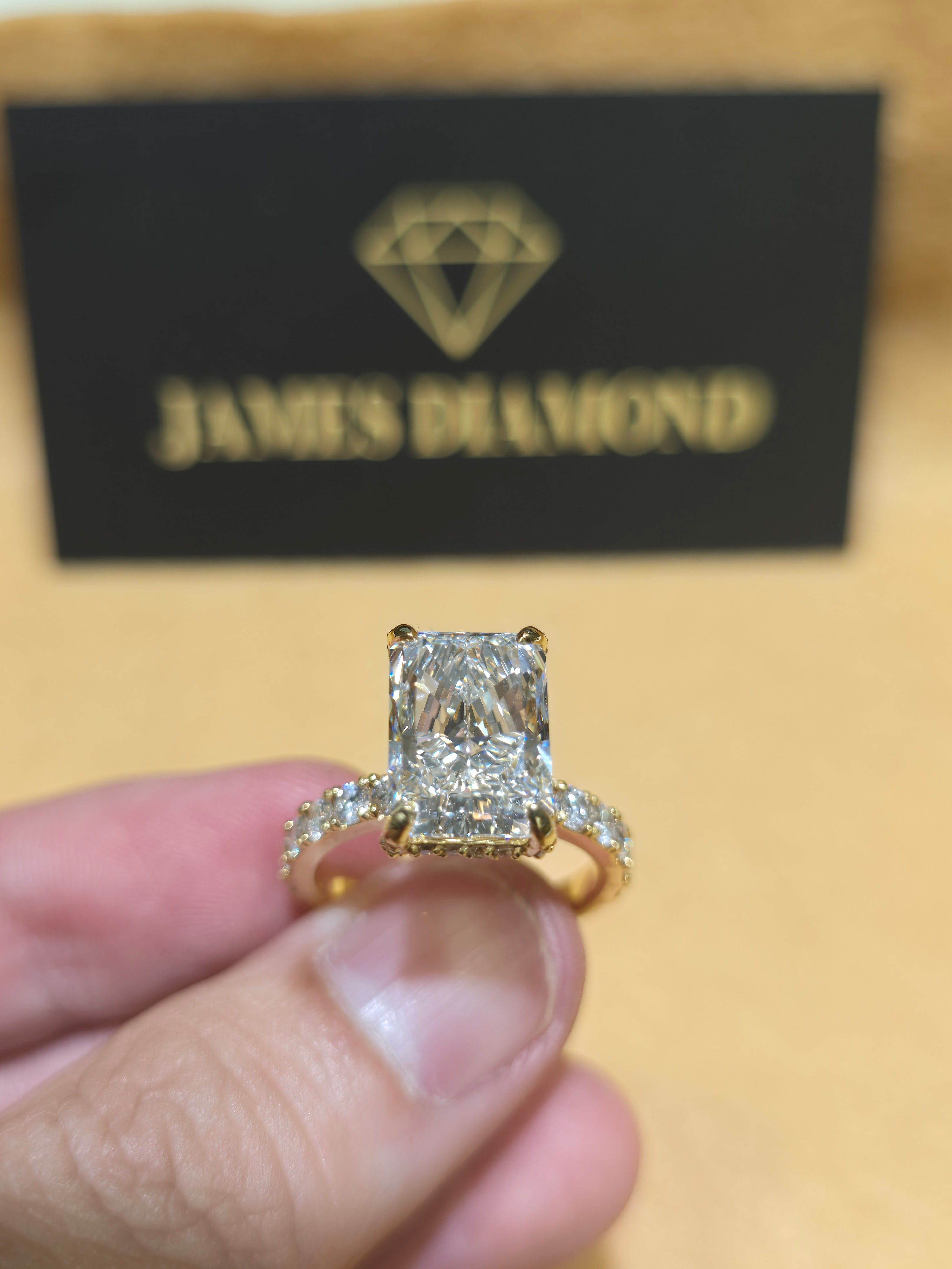 Radiant Rings 💍 Center Diamond 2-5 carats 💍