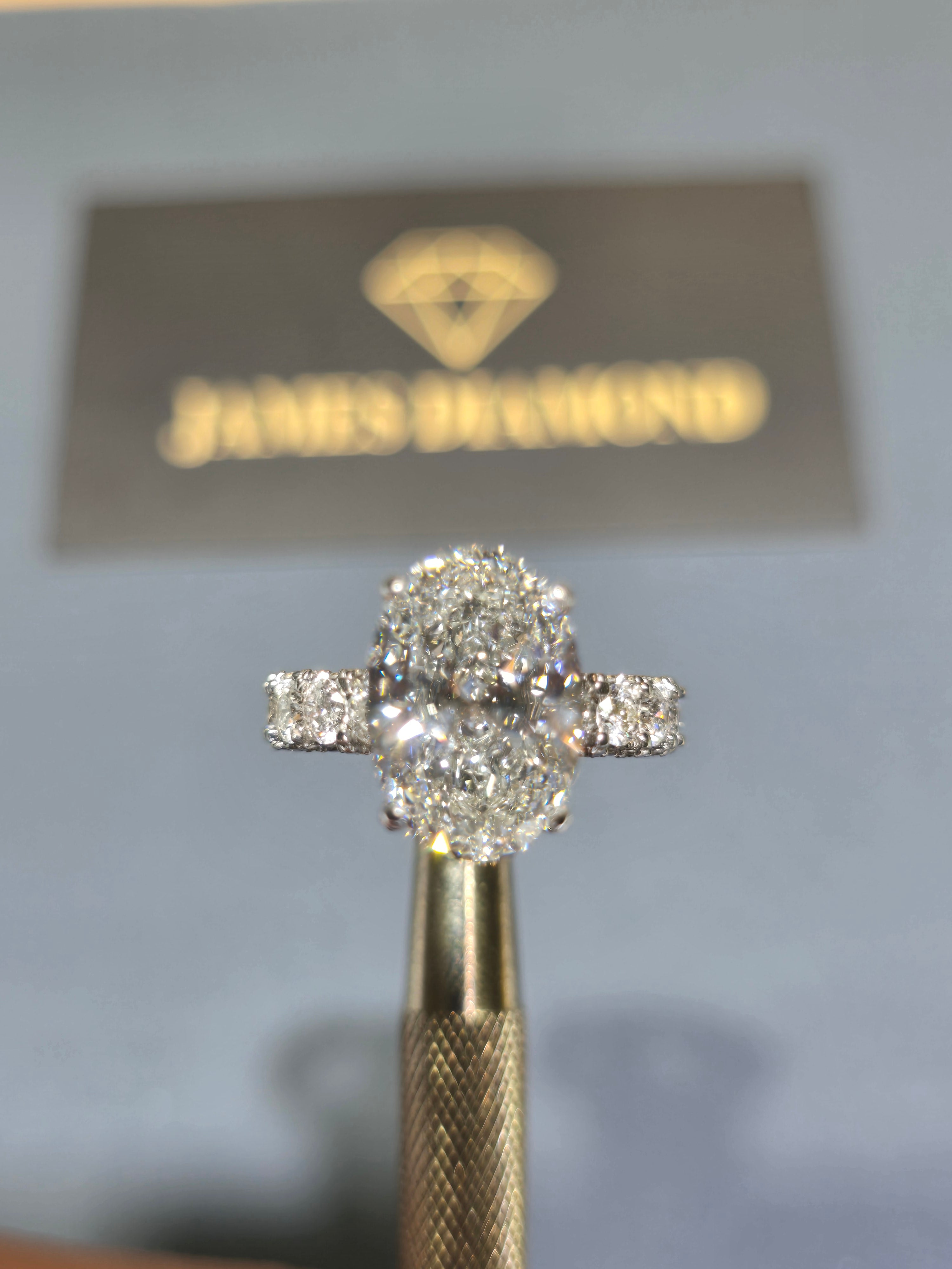 Oval Rings 💍 | It Real / Labgrown Diamond | F Color | VS+ Clarity | IGI Certified | 14K Gold