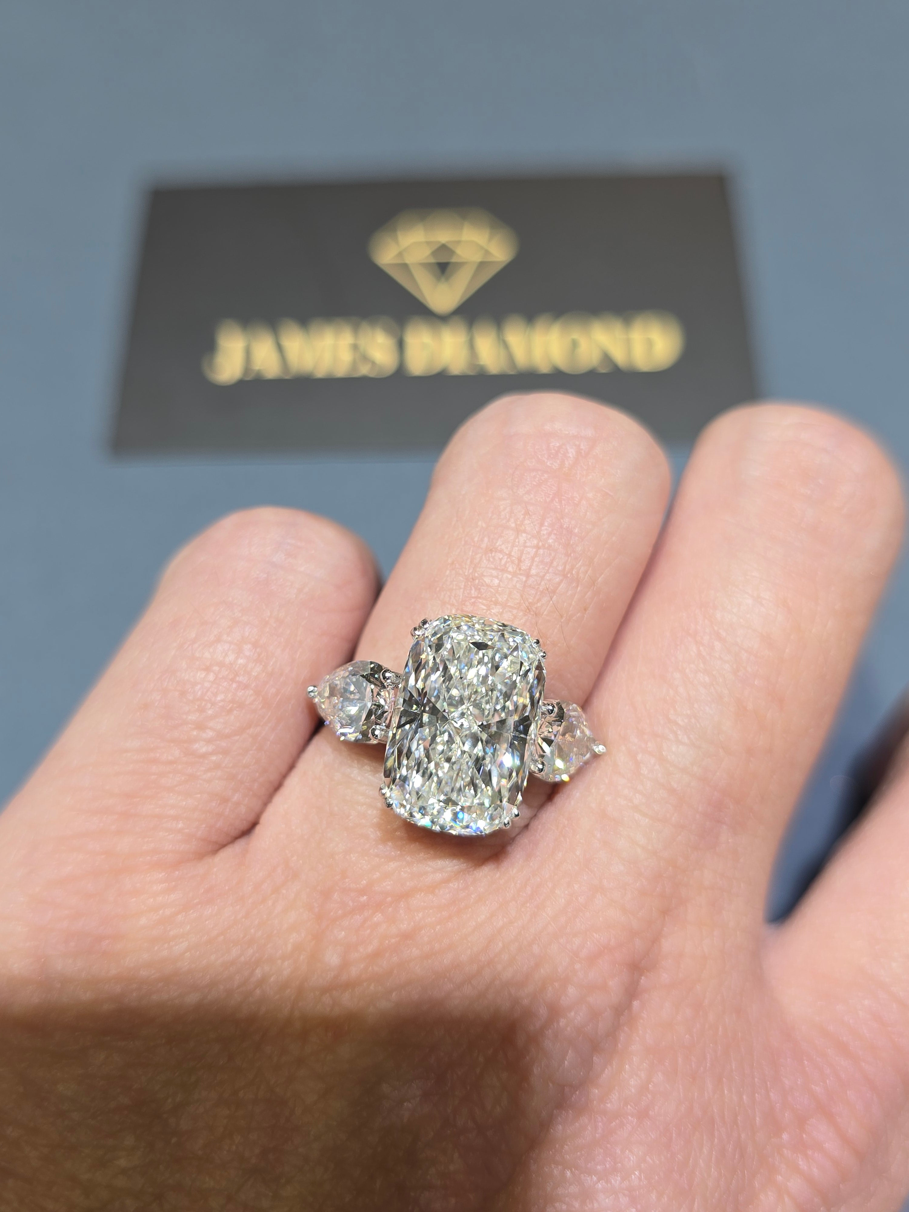 Hot design 💍 Cushion Cut Diamond Ring | EF Color | VS+ Clarity | IGI Certified | 14K Gold