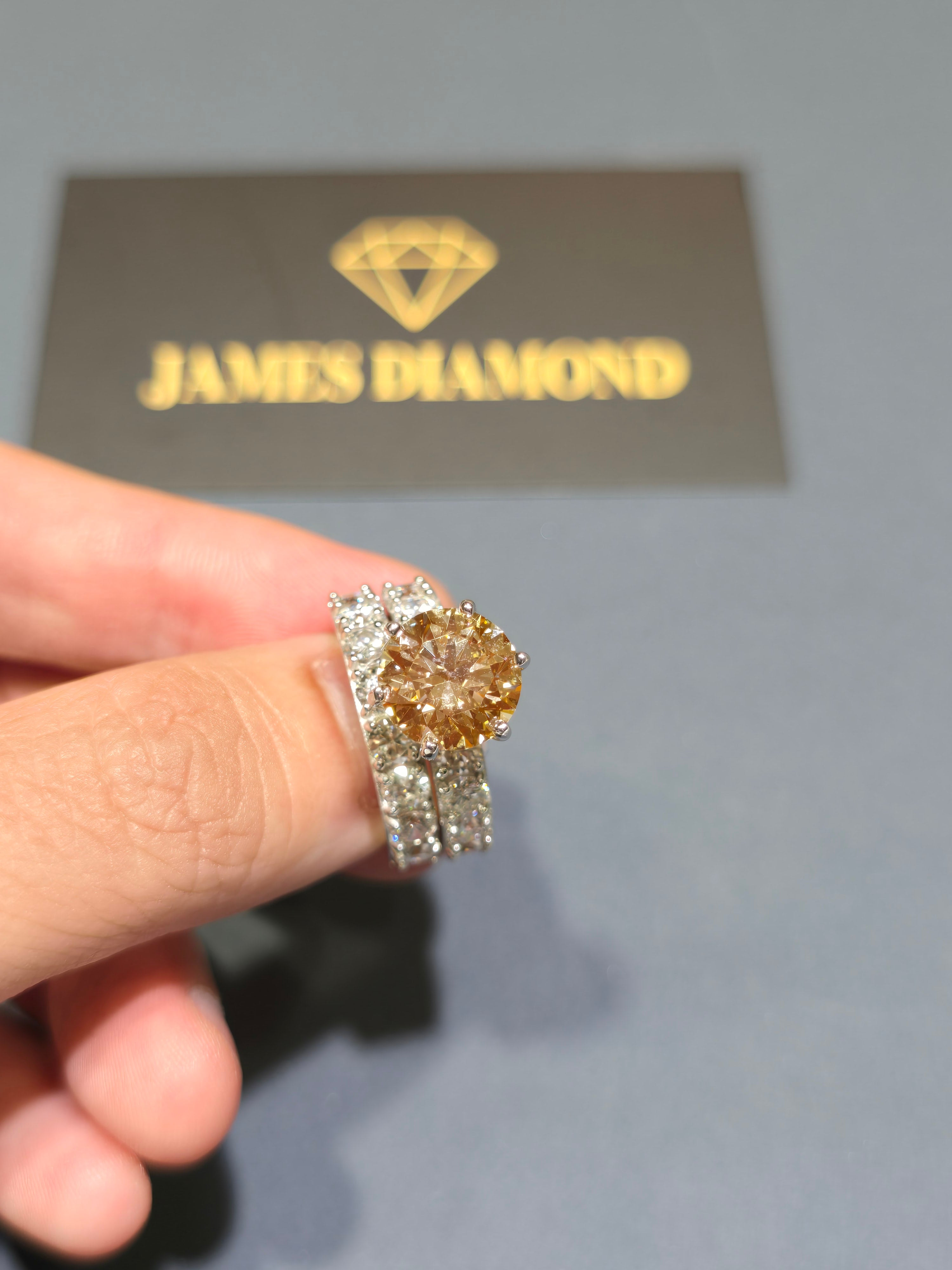 Fancy Yellow Diamond Ring 💍