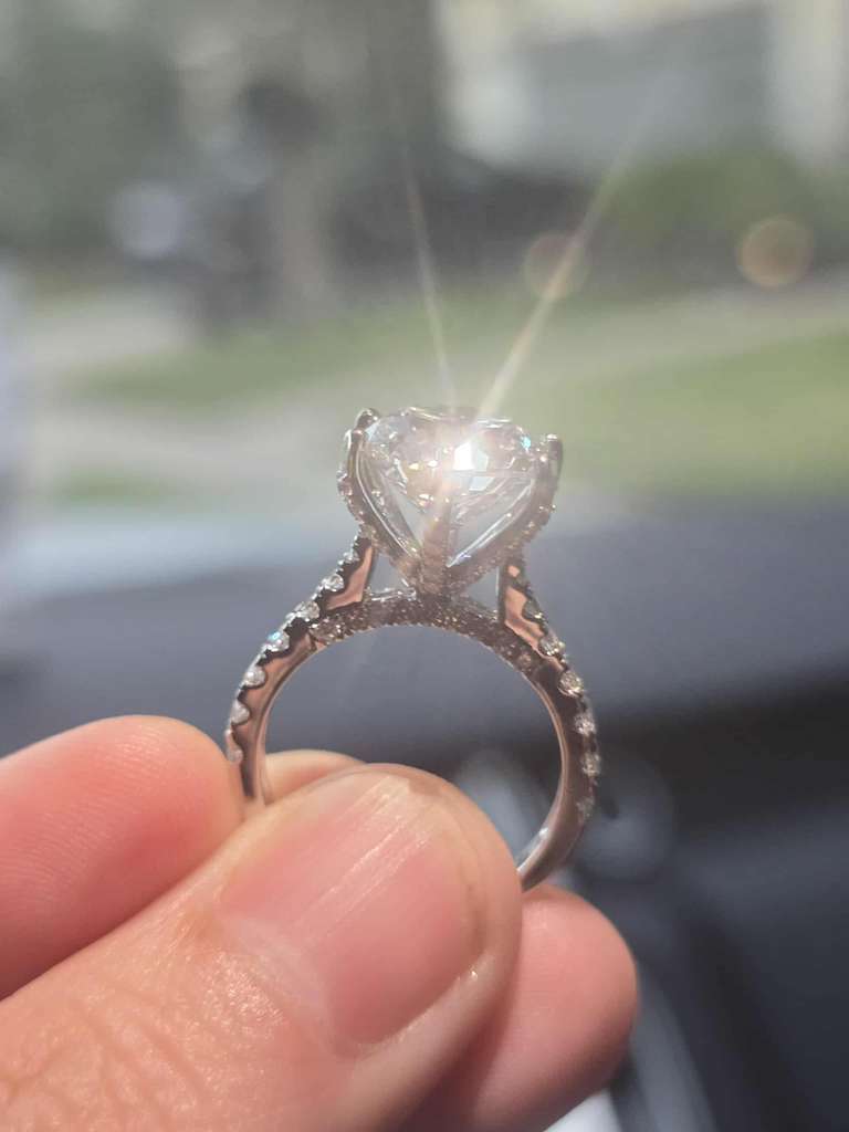 Round Diamond Engagement Ring 💍 | 5 Carat Center | IGI Certified | 14K Solid Gold | Real / Lab-Grown Diamond