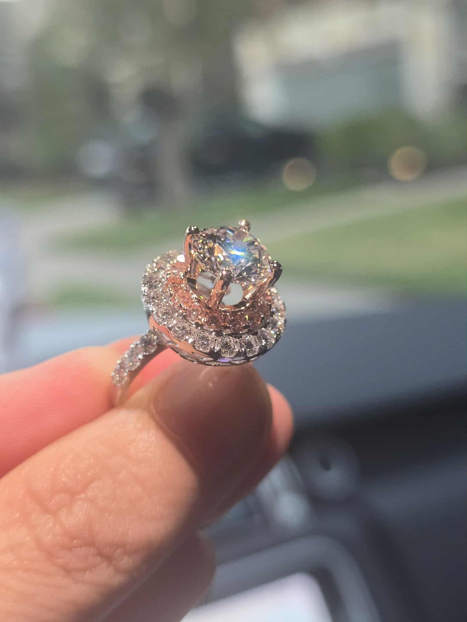 Round Diamond Halo Engagement Ring 💍 | 3 Carat Center | IGI Certified | 14K Solid Gold | Real / Lab-Grown Diamond
