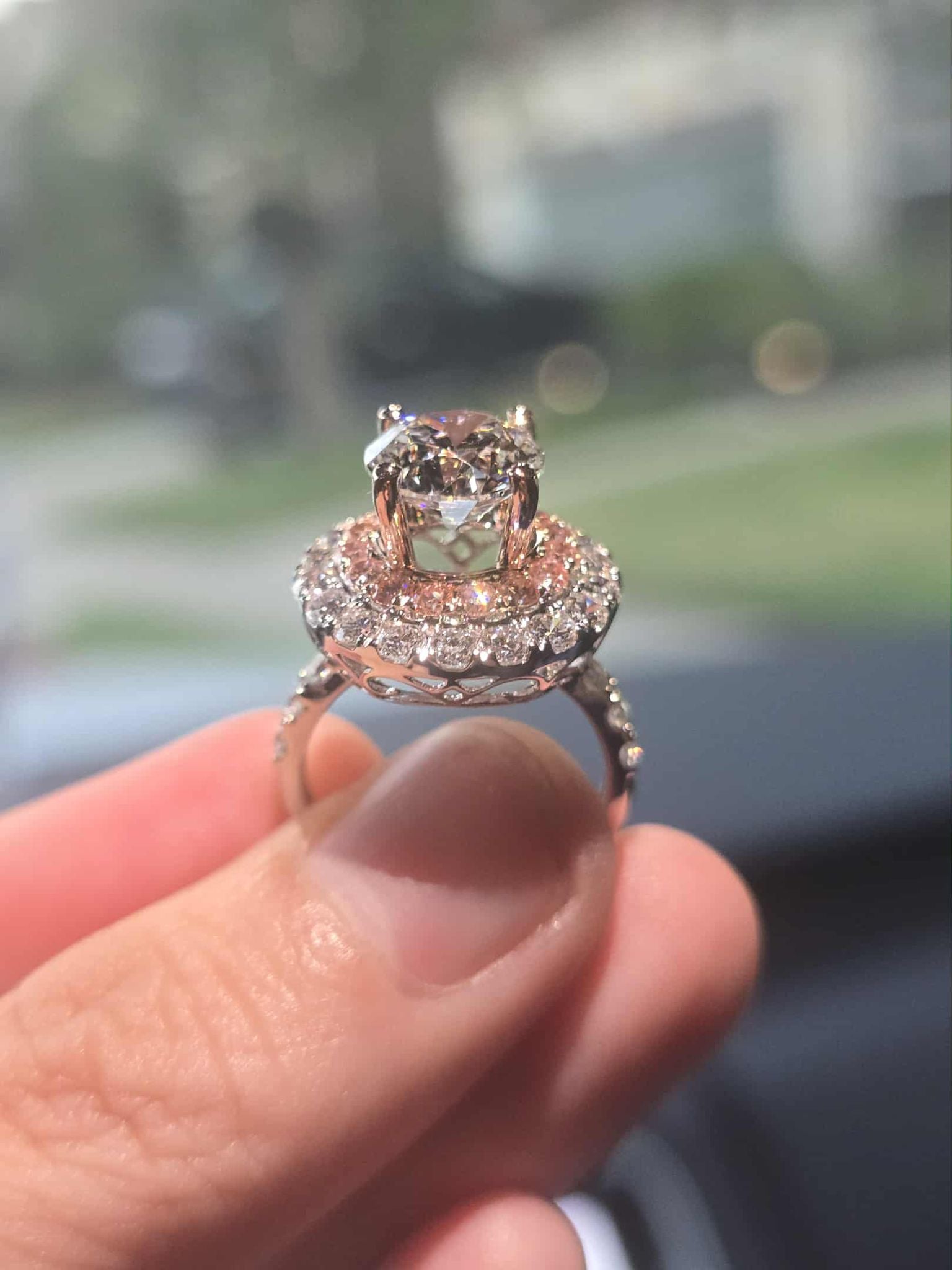 Round Diamond Halo Engagement Ring 💍 | 3 Carat Center | IGI Certified | 14K Solid Gold | Real / Lab-Grown Diamond