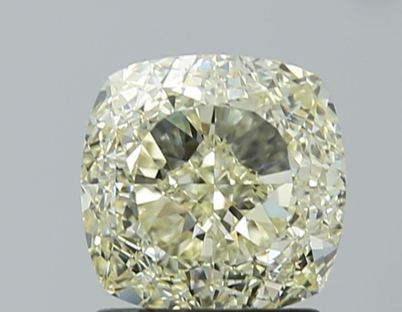Natural Diamond 💎 Light Yellow - 2.04 carat Y/VS2 / GIA Certificate 💎
