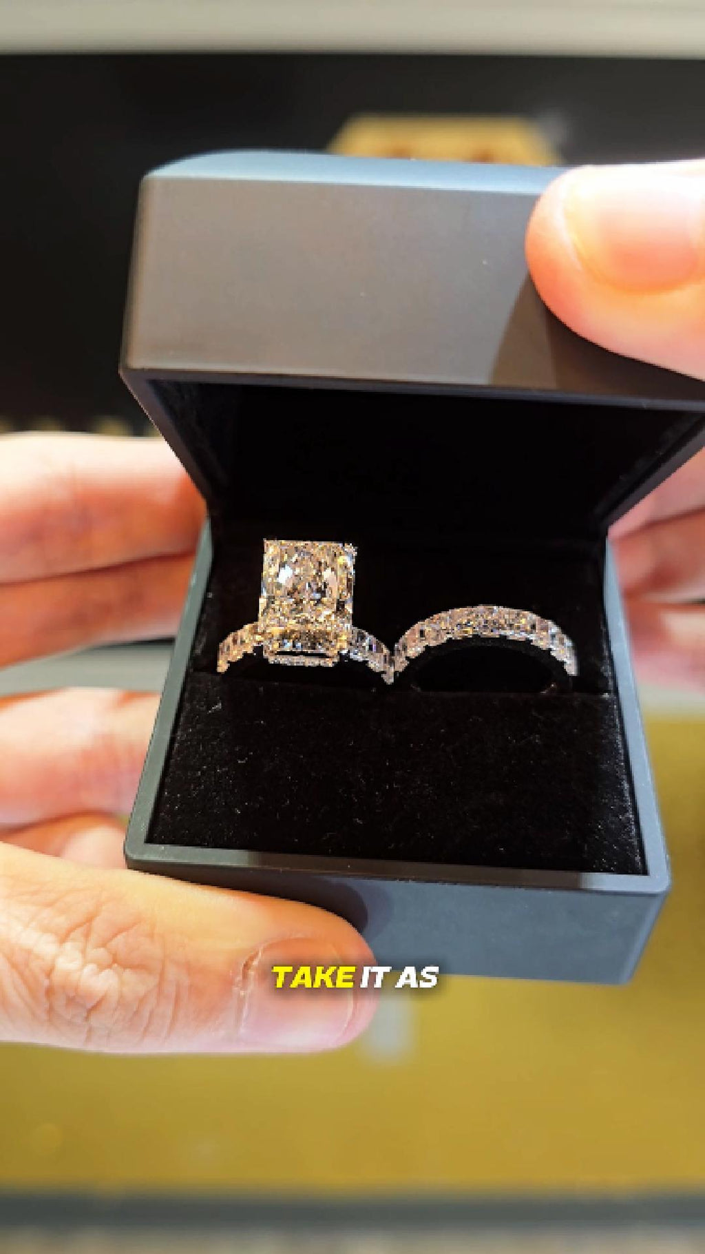 REAL DIAMOND 💎$7,899💎 Radiant Shape / Center Diamond 8ct / IGI Cert ✨ Hot Deal