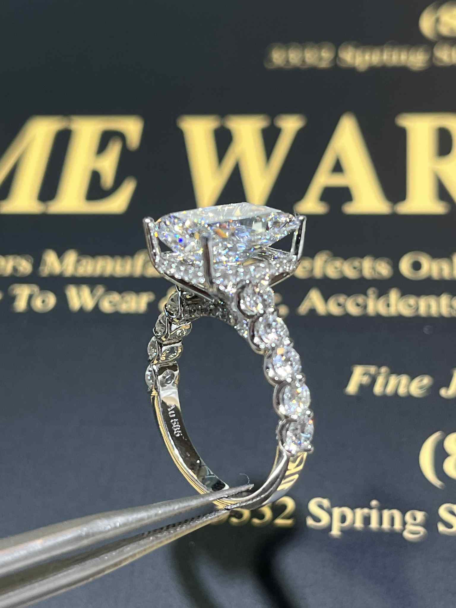 Radiant Diamond Engagement Ring 💍 | 7 Carat Center | IGI Certified | 14K Solid Gold | Real / Lab-Grown Diamond