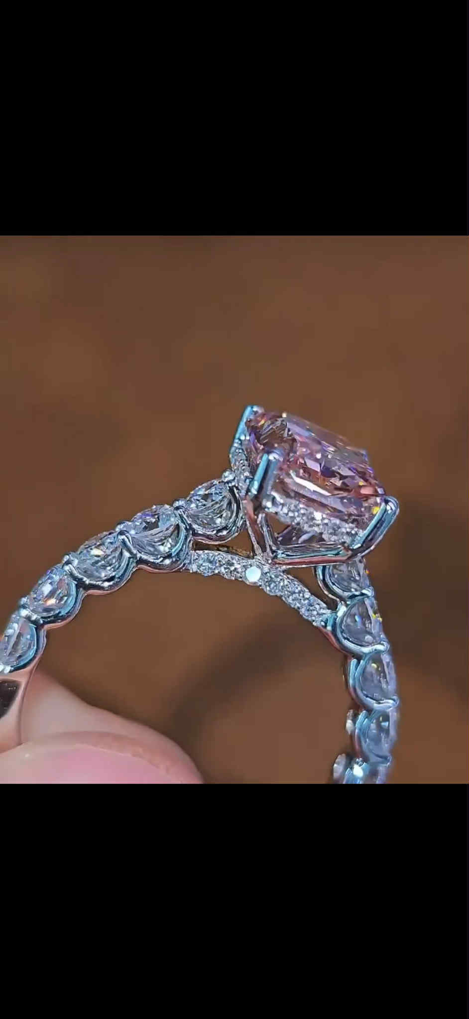 Fancy Pink Diamond 💍 Radiant shape 💎 Best price and quality 💍