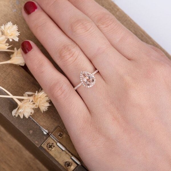 James Diamond Lab-Grown Pear Cut 2.08ct D/VS1 – IGI Certified – SKU 704575478