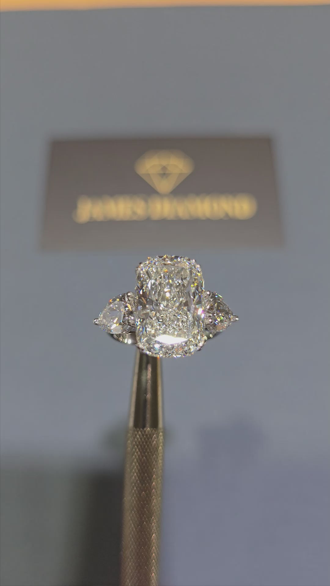 Hot design 💍 Cushion Cut Diamond Ring | EF Color | VS+ Clarity | IGI Certified | 14K Gold