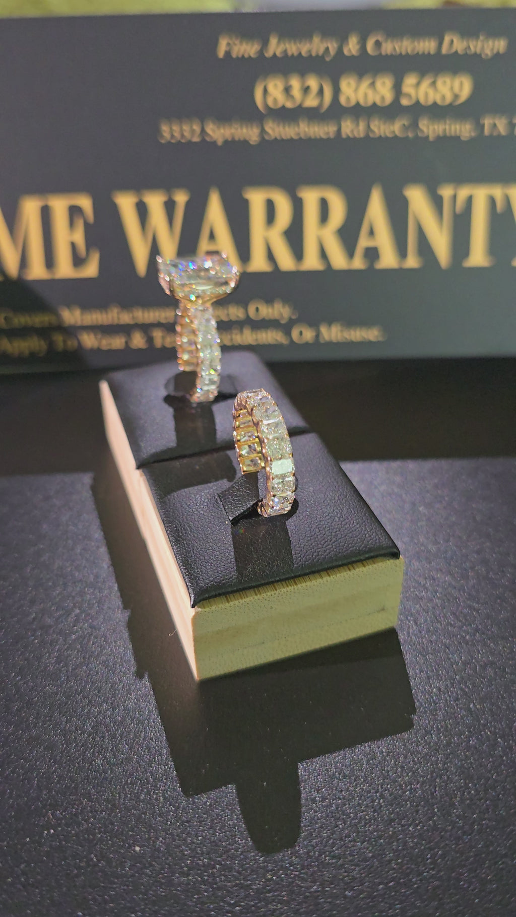 Hot Design - Full Radiant 💍  Center 8 carat / total 18 Carat / Gold 14K